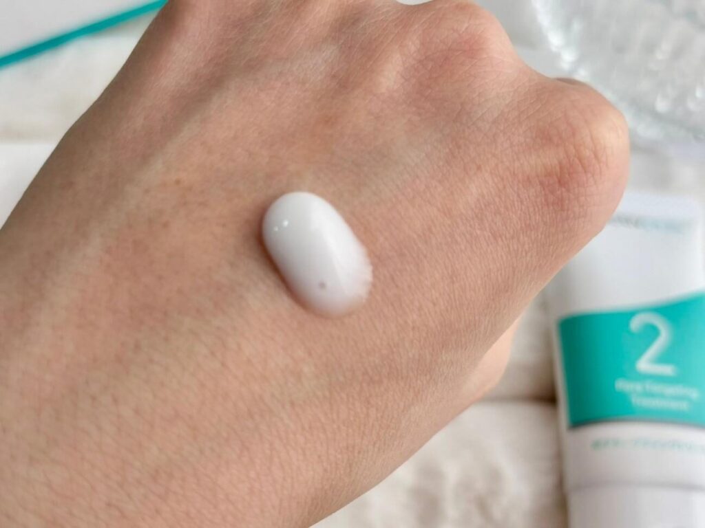 プロアクティブ ポアターゲティング トリートメントのテクスチャ