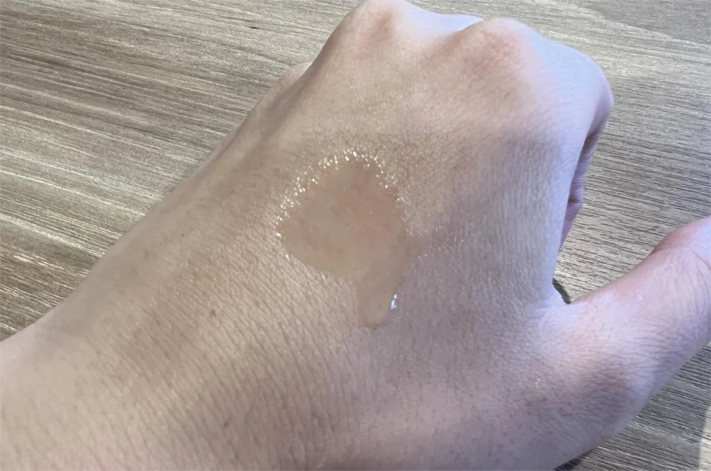 ソフィーナベーシックうるおいターボ化粧水のテクスチャー